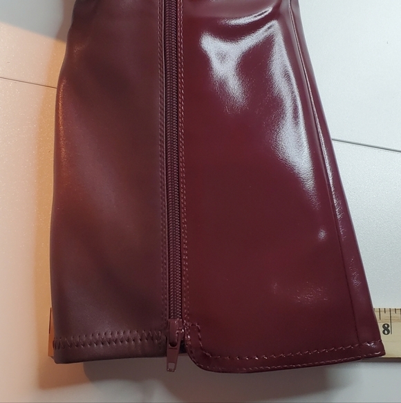 Elegant Burgundy Two-tone Women's Low Heel Boots - Picture 10 of 15